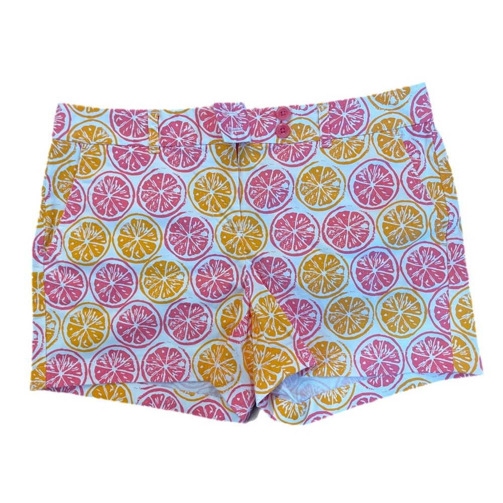 Vineyard Vines Shorts (size 6)
